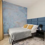 Apartment Holzera Prestige Warschau