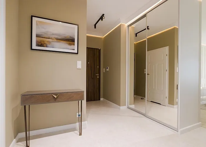 Holzera Prestige ワルシャワ