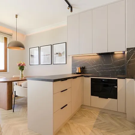 아파트 Holzera Prestige